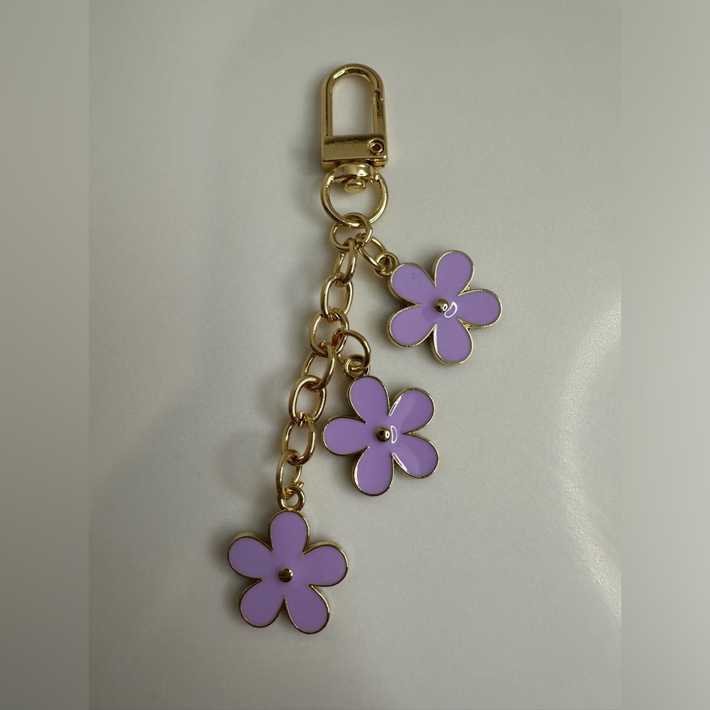 UNBRANDED FLOWER BAG CHARM